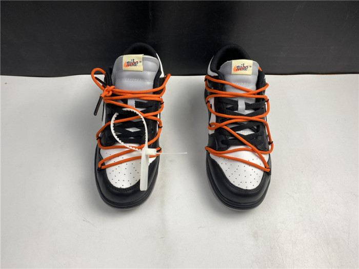 ofw x nike dunk low ct0856 -001