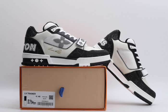 lovt sneaker