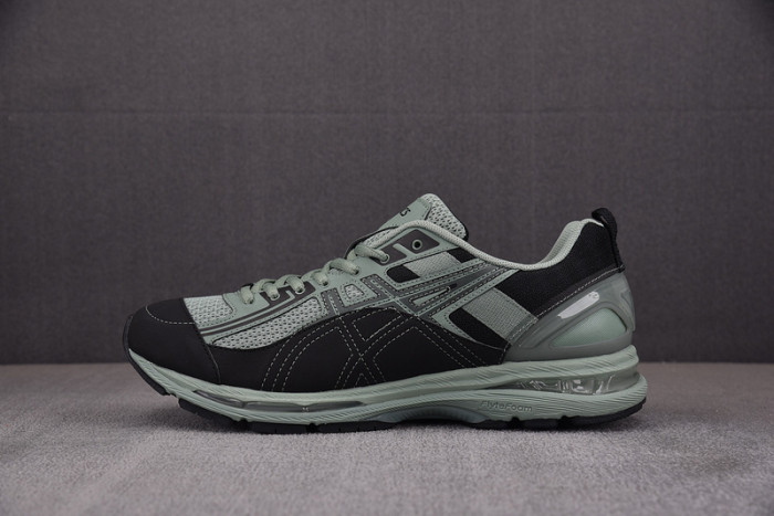 As*ic*s gel burz 2 1013a040-021