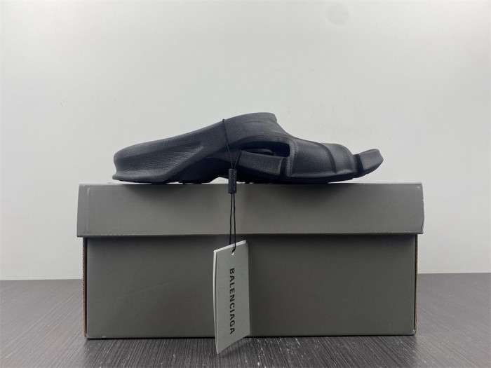 bl slippers