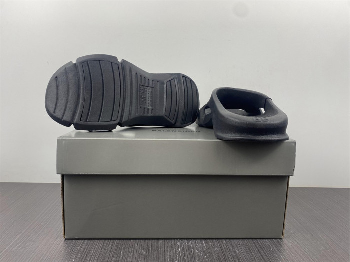 bl slippers