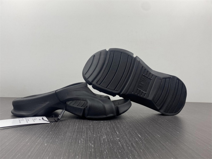 bl slippers
