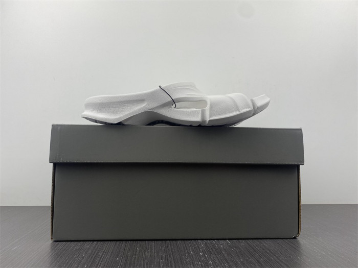 bl slippers