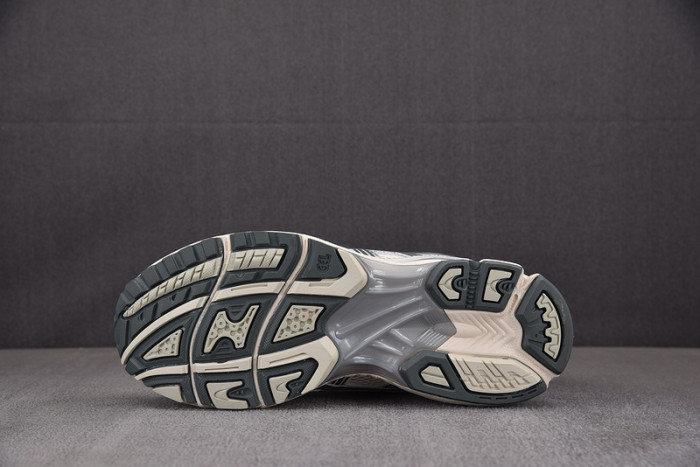 As1cs gel-kayano 14 birch dark pewter 1201a019-200