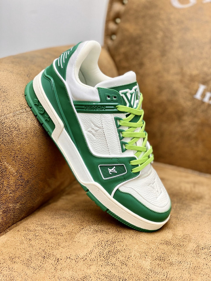 lovt sneaker