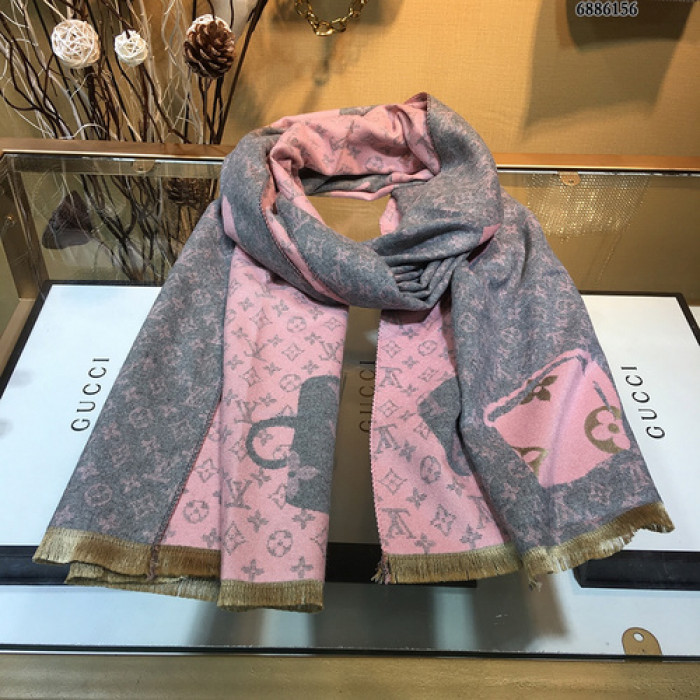 lu vi scarf