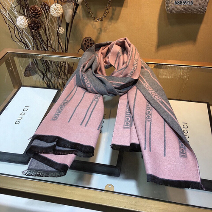 guc scarf