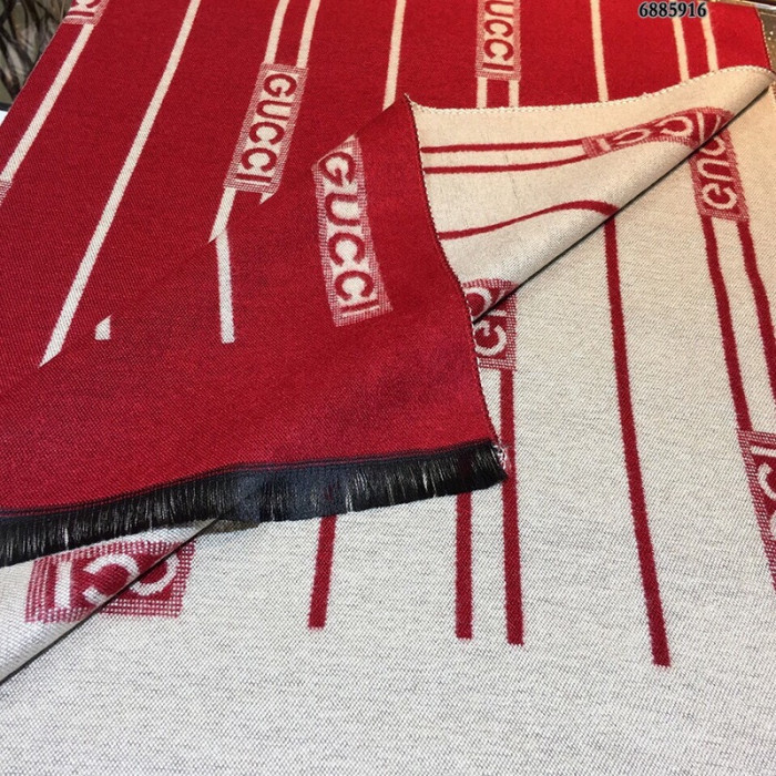 guc scarf