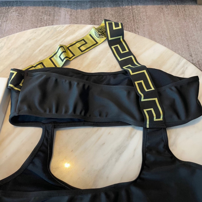 versa swimsuit