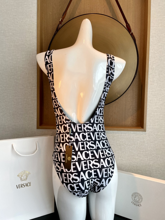 versa swimsuit