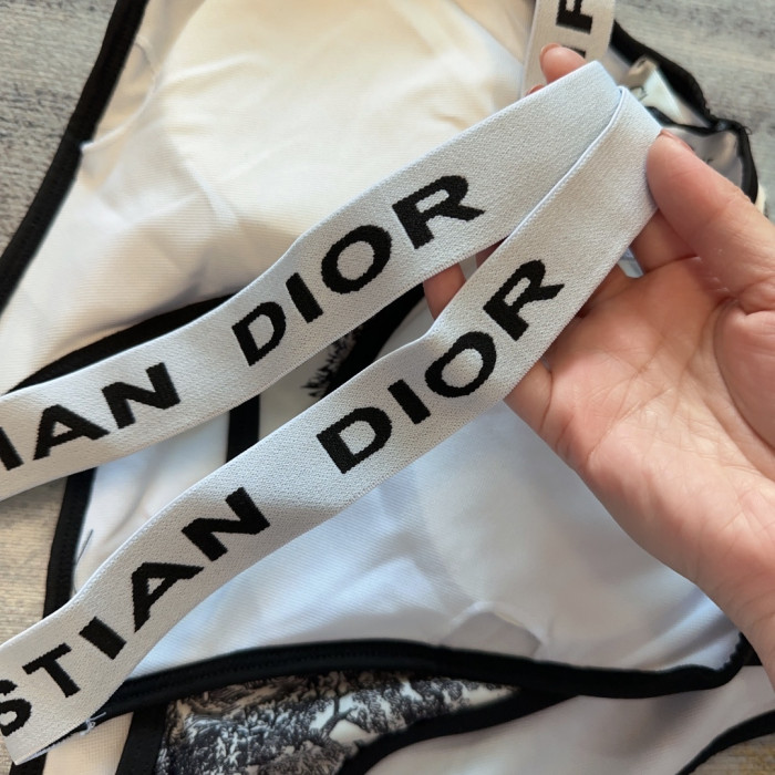 d1or swimsuit