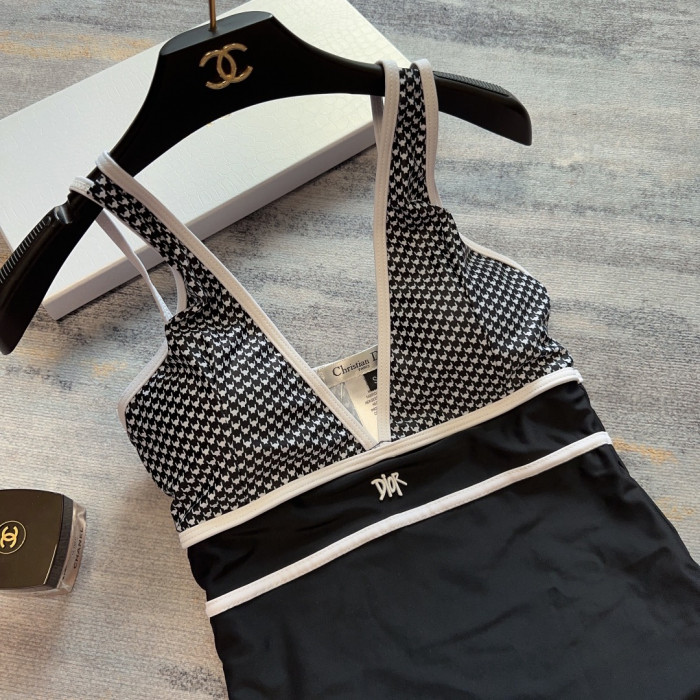 d1or swimsuit