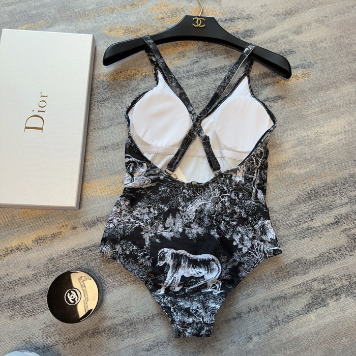 d1or swimsuit