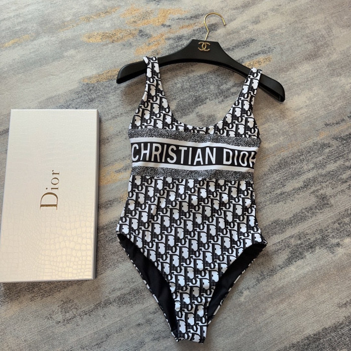 d1or swimsuit