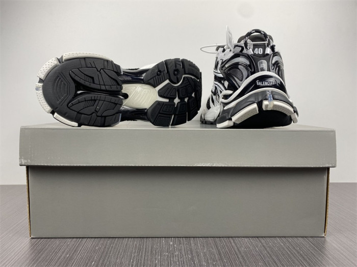 bl runner trainers sneakers