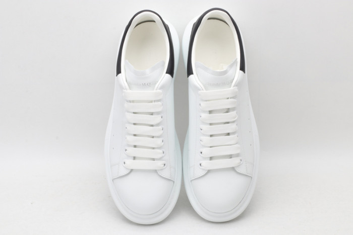 alex mcqu sneakers