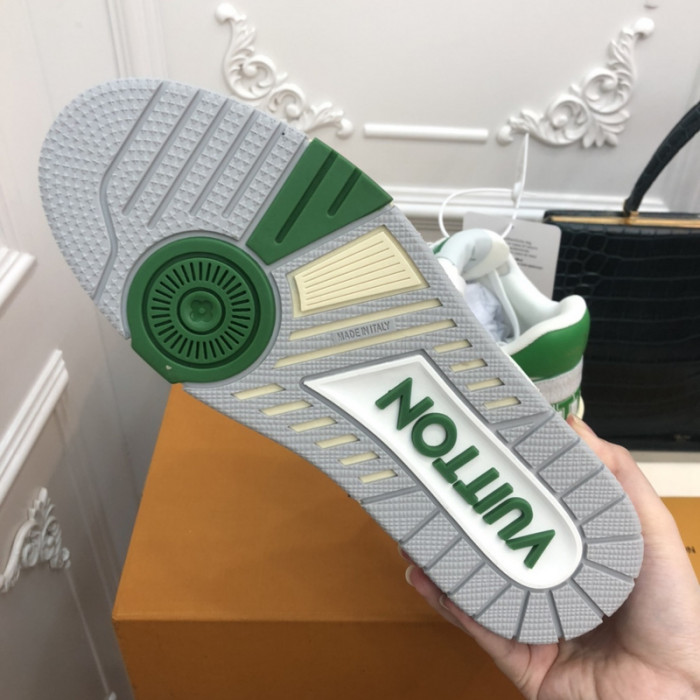 lovt sneaker