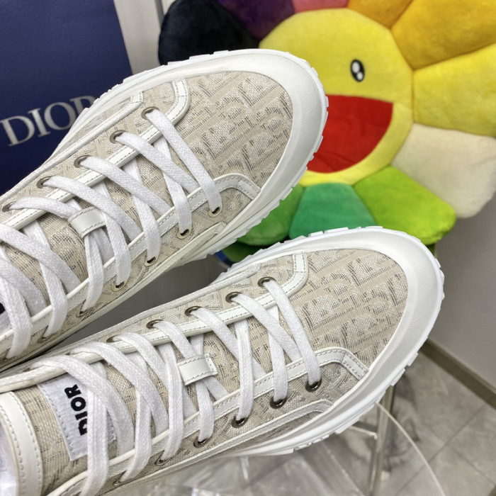 dr b28 high-top sneakers