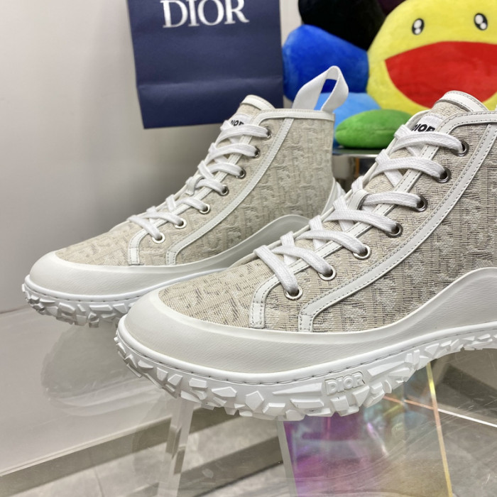 dr b28 high-top sneakers