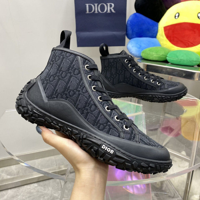 dr b28 high-top sneakers