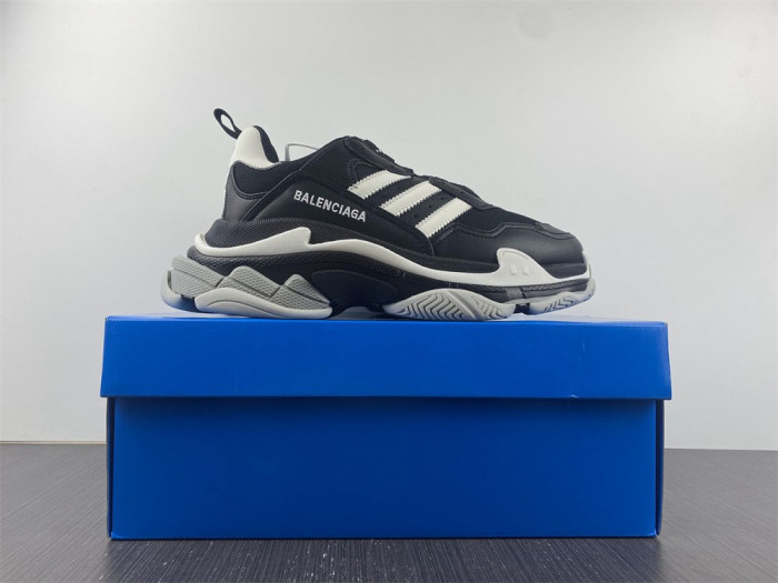 Ad1d*s x bl triple s trainers sneakers 22061301