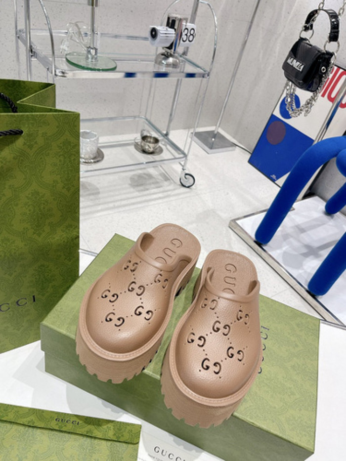 guc sandal