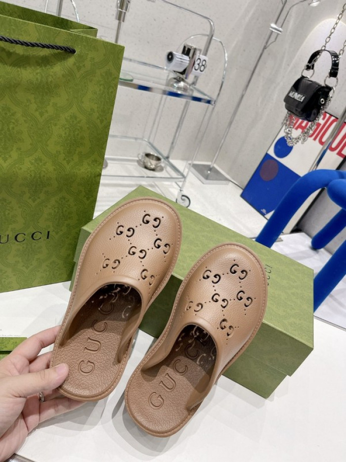 guc sandal