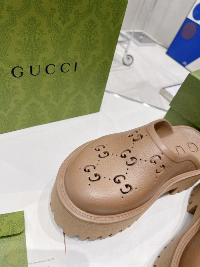 guc sandal
