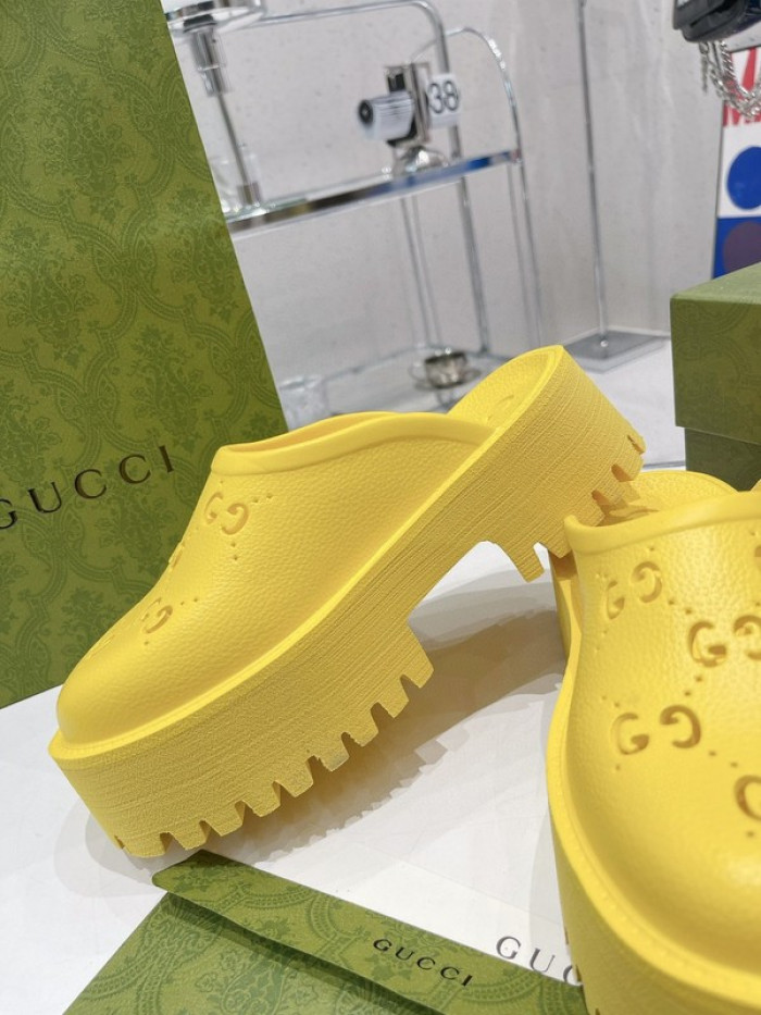 guc sandal