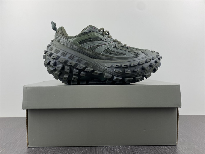 bl deferder chunky-sole sneaker
