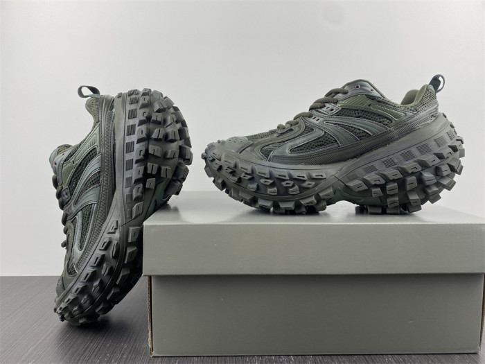 bl deferder chunky-sole sneaker