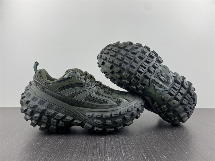 bl deferder chunky-sole sneaker