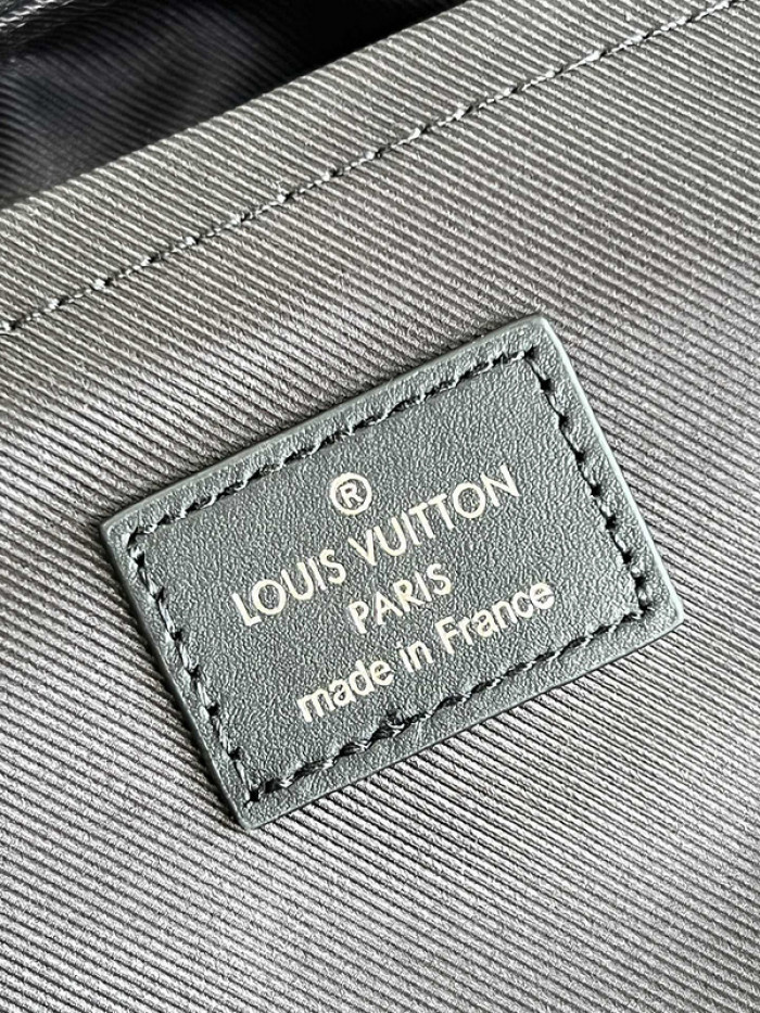 LOUI VUITTO WALLET 30x21x2CM
