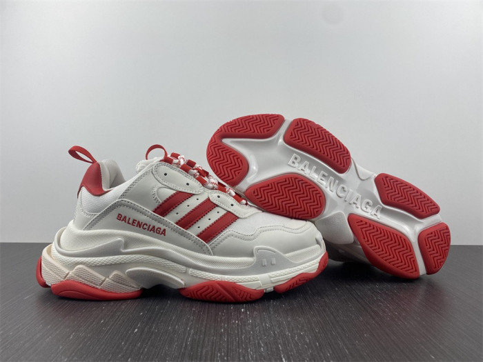 Ba1en*iaga & ad1d*s triple s sneaker 22082001