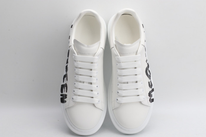 alex mcqu sneakers