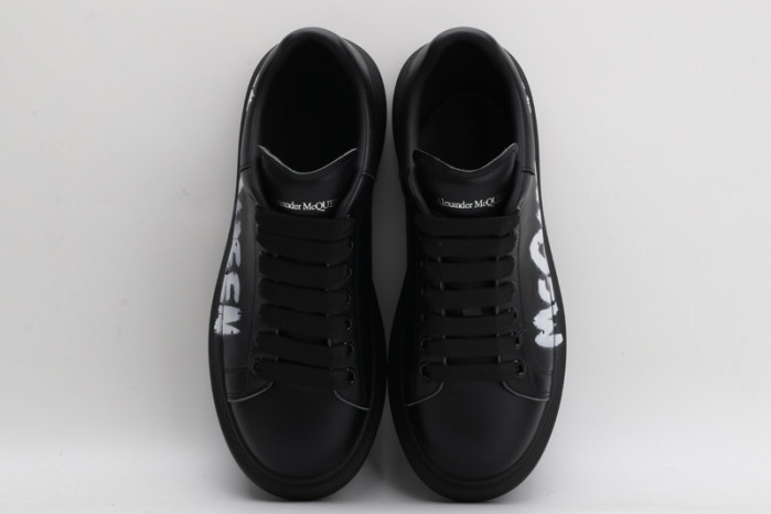 alex mcqu sneakers