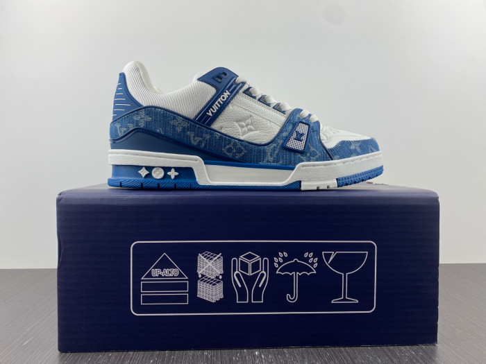lovt sneaker