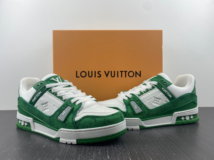 lovt sneaker
