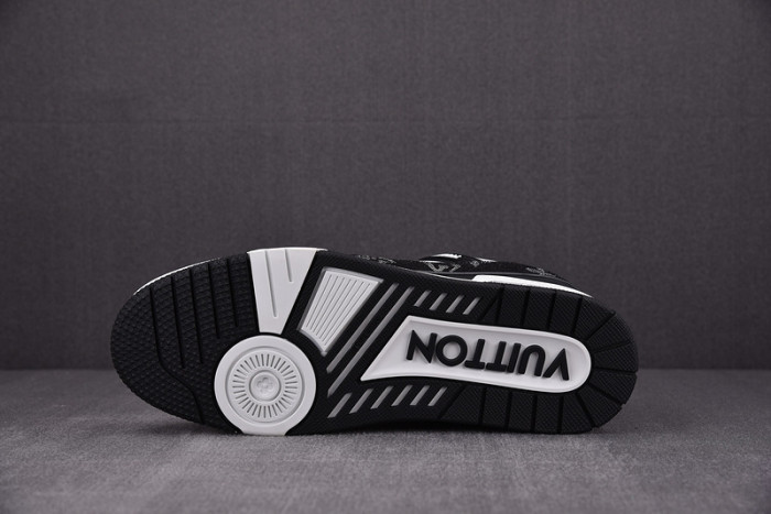lovt sneaker