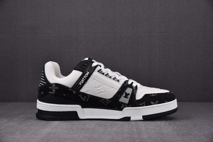 lovt sneaker