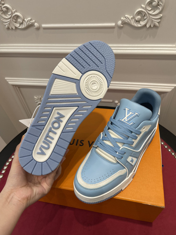 lovt sneaker