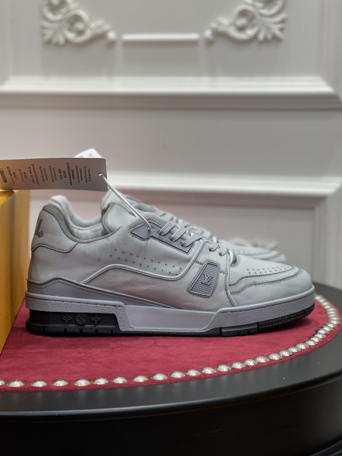 lovt sneaker