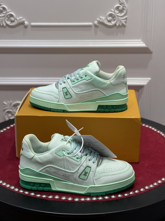 lovt sneaker