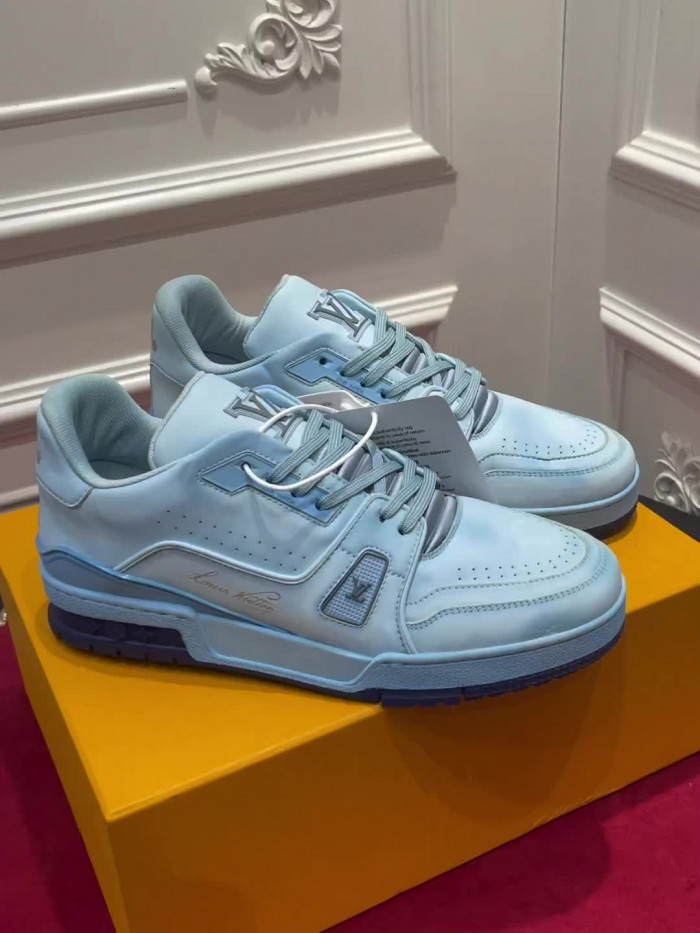 lovt sneaker