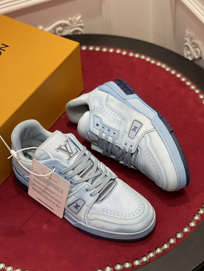lovt sneaker
