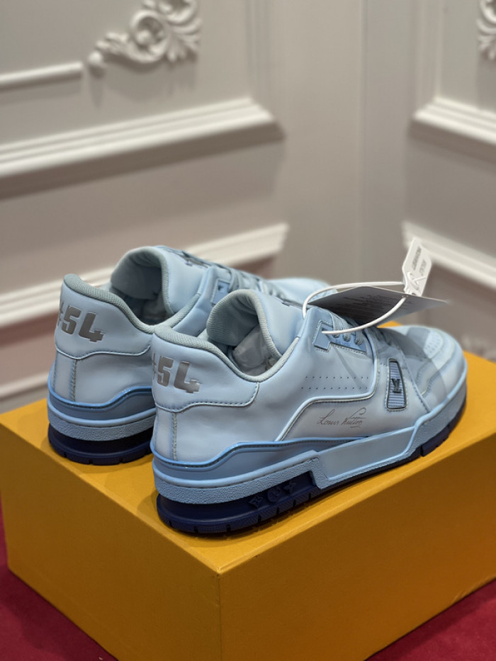 lovt sneaker