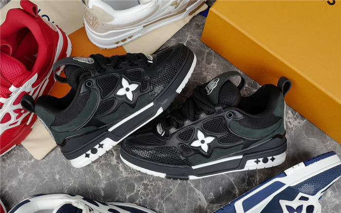 lovt sneaker