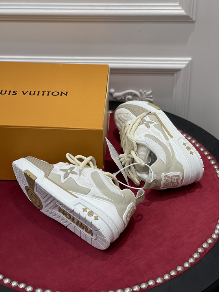 lovt sneaker