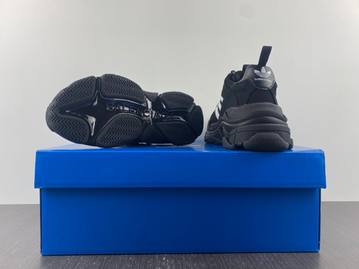 Ad1d*s x bl triple s trainers sneakers 22100612