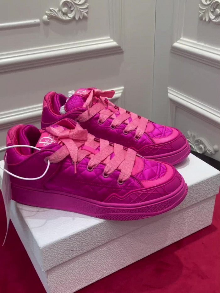 dr trainer sneaker